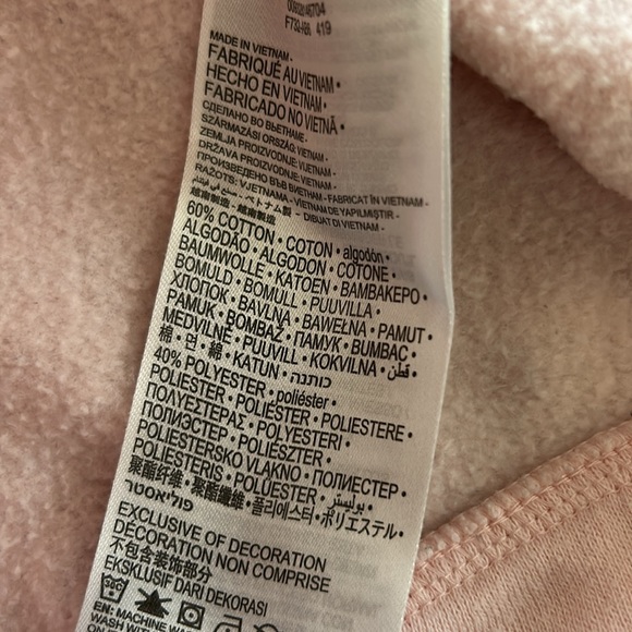 5/$20 Nike Girls Pink Sweater camo print 4T - Picture 4 of 6